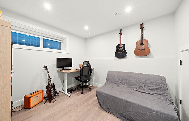 2815 W 19th Avenue Arbutus