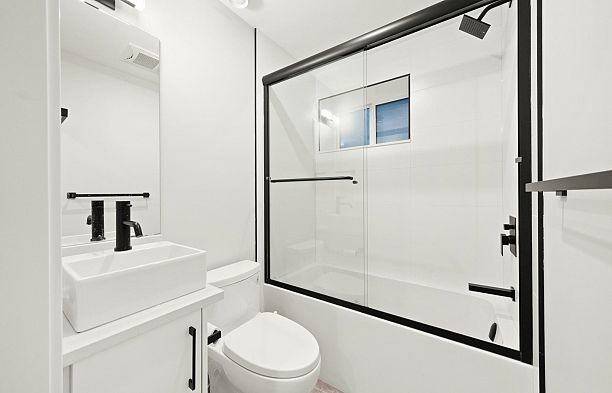 2815 W 19th Avenue Arbutus