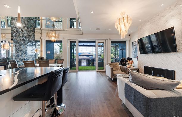 3781 W 24th Avenue Dunbar