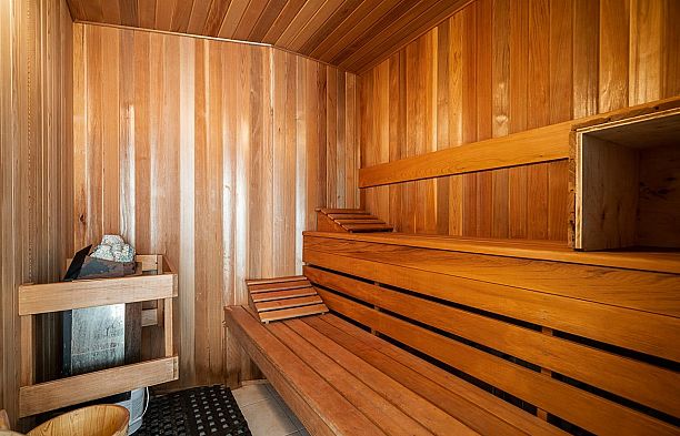 1203 W 38th Avenue Shaughnessy