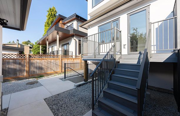 4475 Wallace Street Dunbar