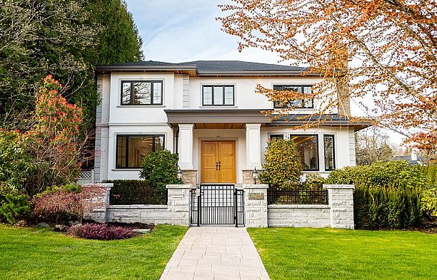 1203 W 38th Avenue Shaughnessy