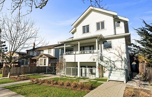 2227 W 16th Avenue Kitsilano