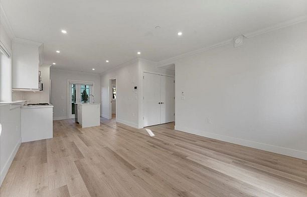 2229 W 16th Avenue Kitsilano