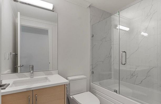 2229 W 16th Avenue Kitsilano