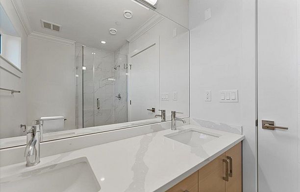 2227 W 16th Avenue Kitsilano