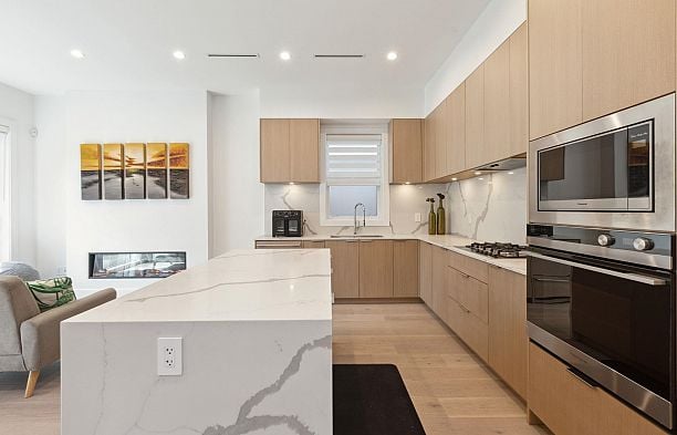 7855 Ontario Street Marpole