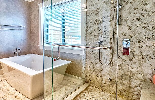 2237 W 37th Avenue Quilchena