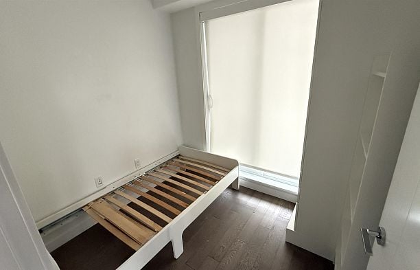 PH1 7828 GRANVILLE STREET, Vancouver BC V6P 4Z2 Marpole