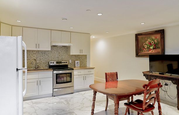 2237 W 37th Avenue Quilchena