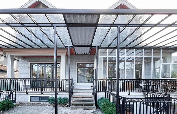 2237 W 37th Avenue Quilchena