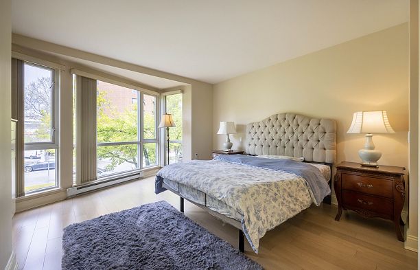 205 638 W 45th Avenue Oakridge VW