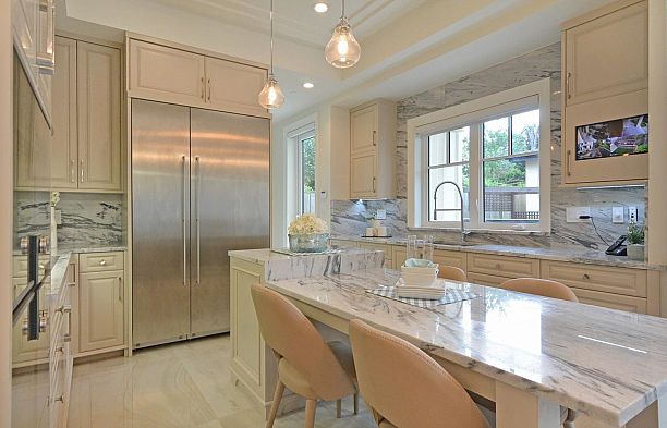 2930 W 29th Avenue MacKenzie Heights