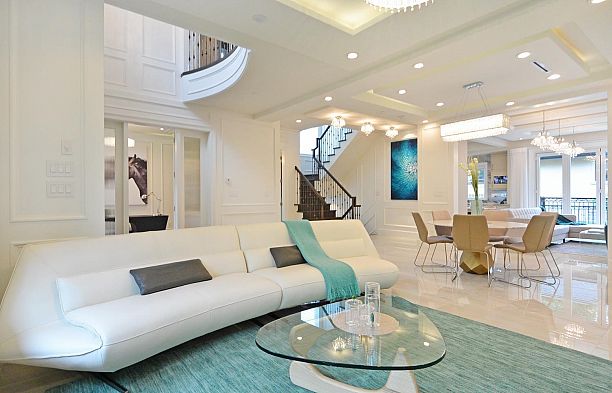 2930 W 29th Avenue MacKenzie Heights