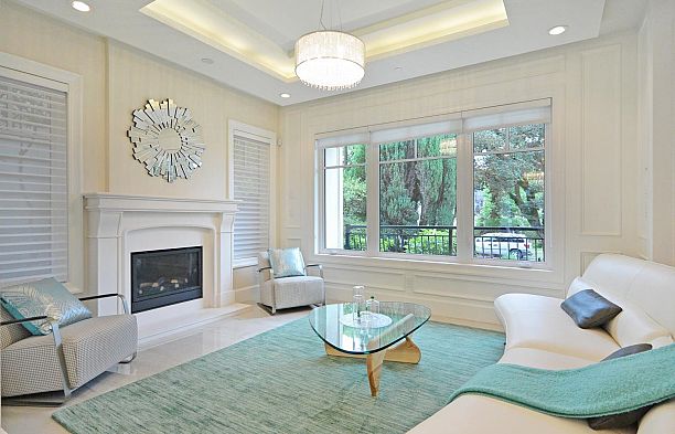 2930 W 29th Avenue MacKenzie Heights