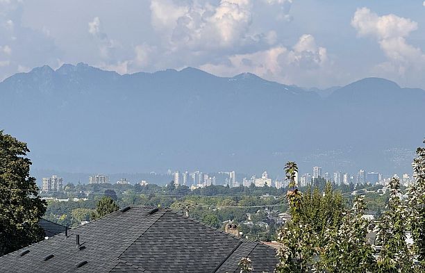 2930 W 29th Avenue MacKenzie Heights