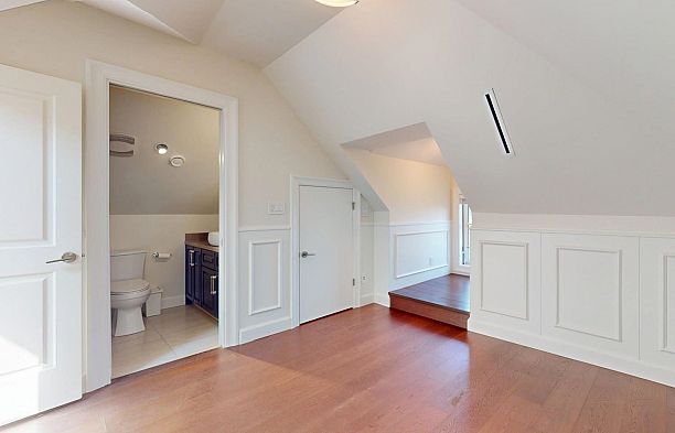 2930 W 29th Avenue MacKenzie Heights