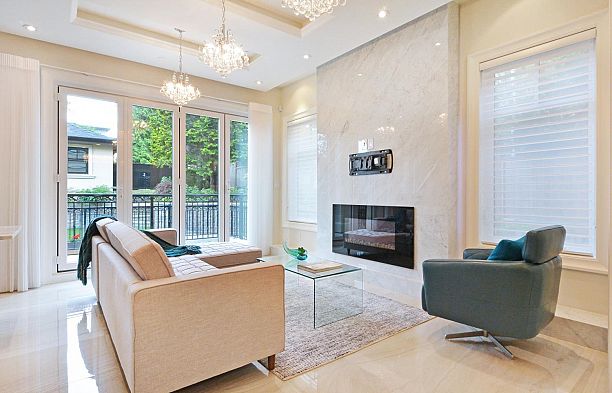 2930 W 29th Avenue MacKenzie Heights