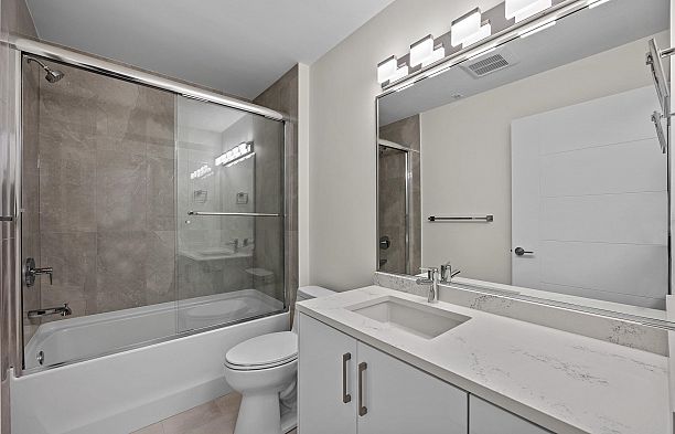 6011 Fremlin Street Oakridge VW