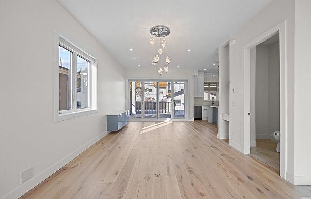 6011 Fremlin Street Oakridge VW