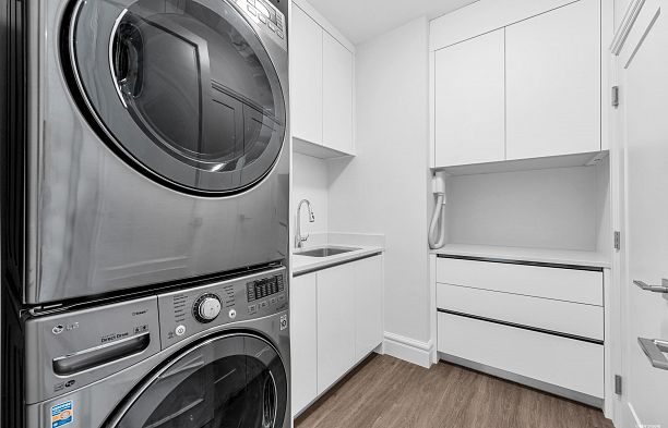 2328 Mcbain Avenue Quilchena