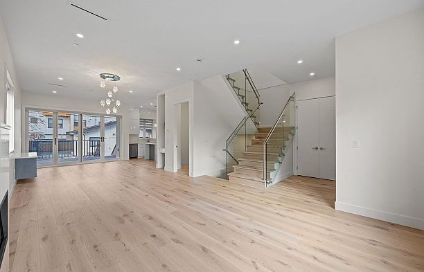 6011 Fremlin Street Oakridge VW