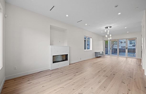 6011 Fremlin Street Oakridge VW