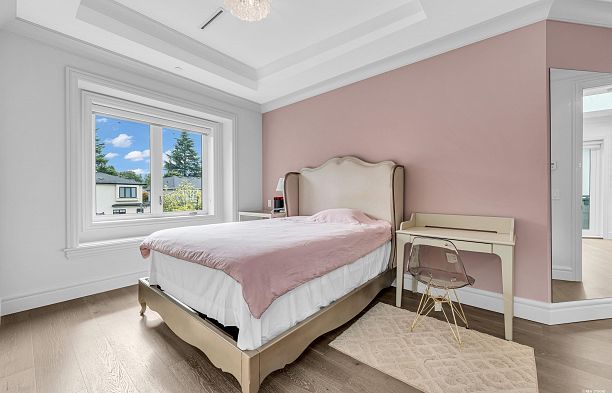 2328 Mcbain Avenue Quilchena