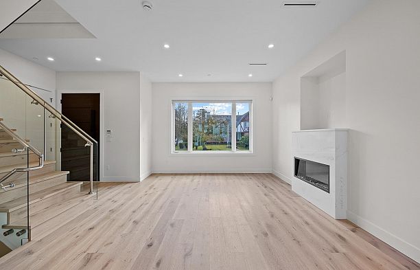 6011 Fremlin Street Oakridge VW