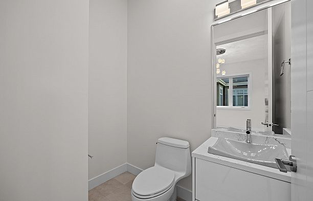 6011 Fremlin Street Oakridge VW