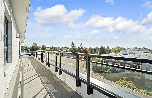 504 6168 East Boulevard Kerrisdale