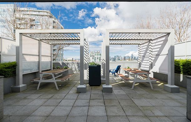 713 108 E 1st Avenue Mount Pleasant VE