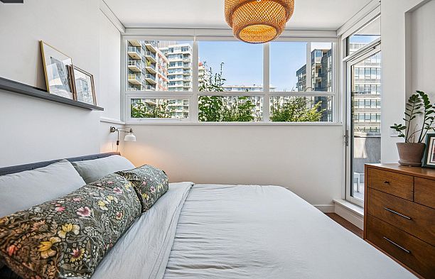 713 108 E 1st Avenue Mount Pleasant VE