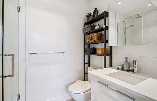 713 108 E 1st Avenue Mount Pleasant VE