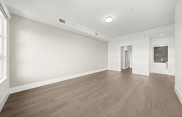 504 6168 East Boulevard Kerrisdale