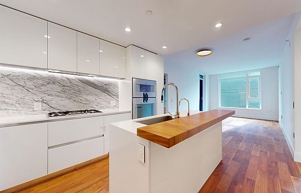 208 7428 Alberta Street South Cambie