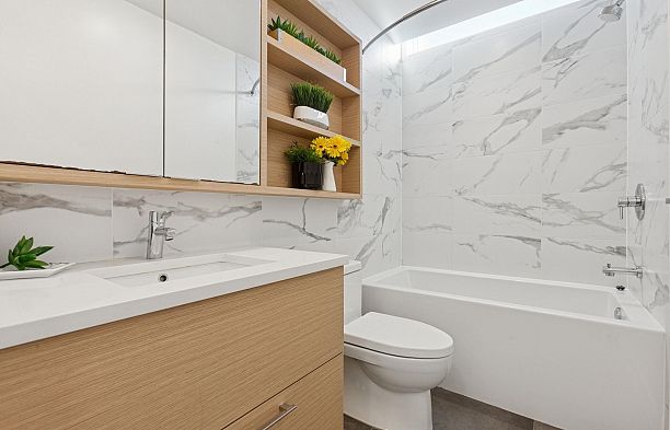 415 8888 Osler Street Marpole