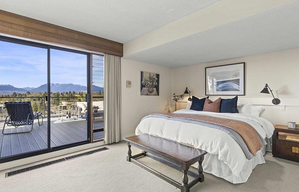 5012 Maple Street Quilchena