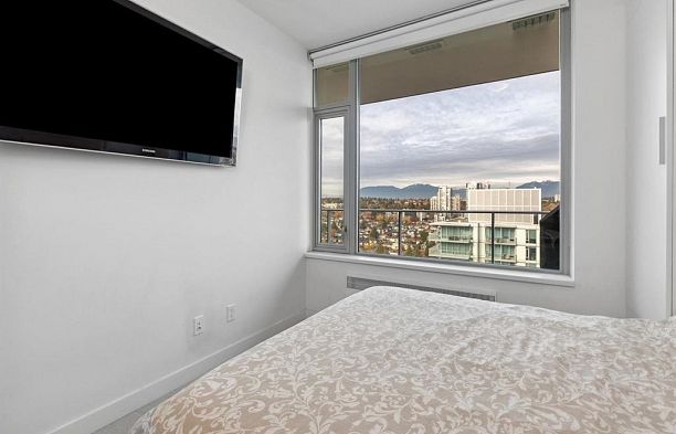 3003 8131 Nunavut Lane Marpole