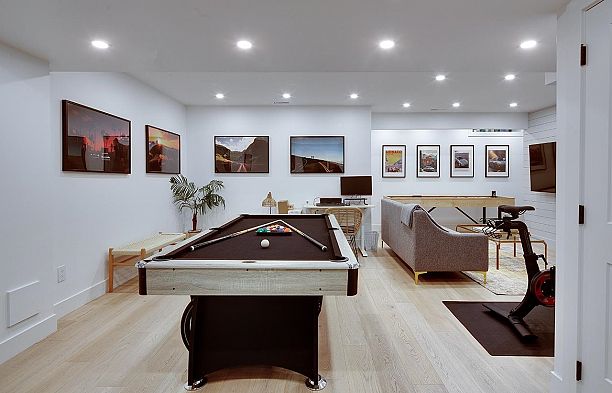 2159 Mcmullen Avenue Quilchena