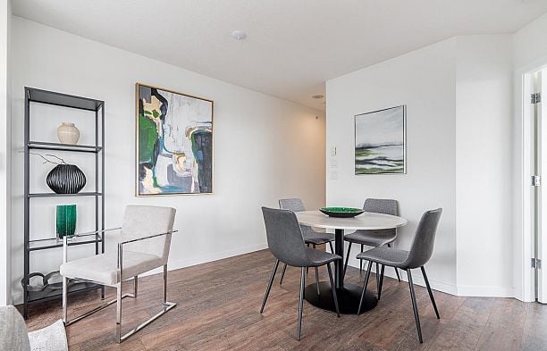 1102 1316 W 11th Avenue Fairview VW