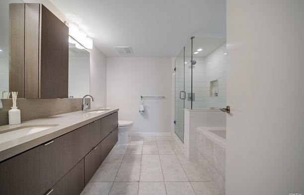 2401 8189 Cambie Street Marpole