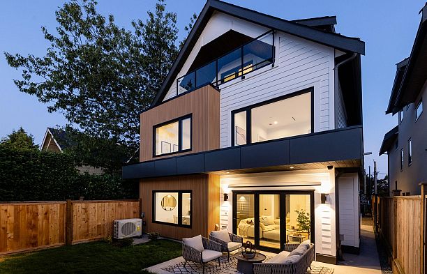 #2 1079 E 14th Avenue Mount Pleasant VE