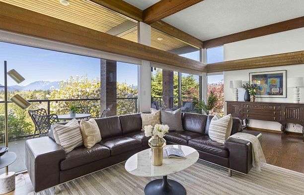 5012 Maple Street Quilchena