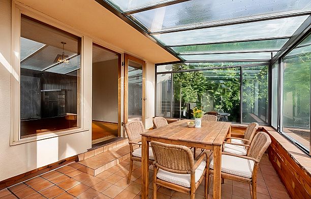 5240 East Boulevard Quilchena