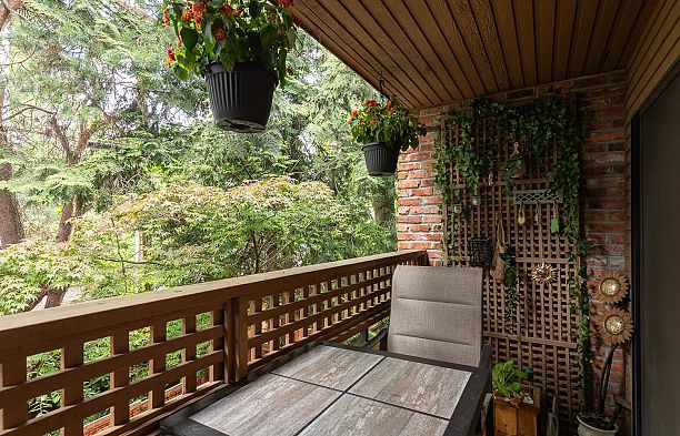 218 2320 W 40th Avenue Kerrisdale