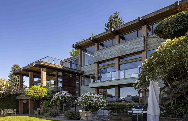 5012 Maple Street Quilchena