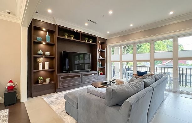 2071 W 36th Avenue Quilchena