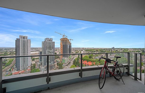 2401 8189 Cambie Street Marpole