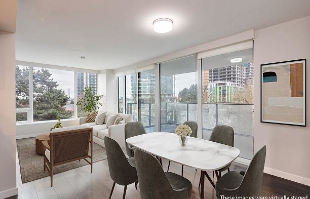 402 8238 Lord Street Marpole